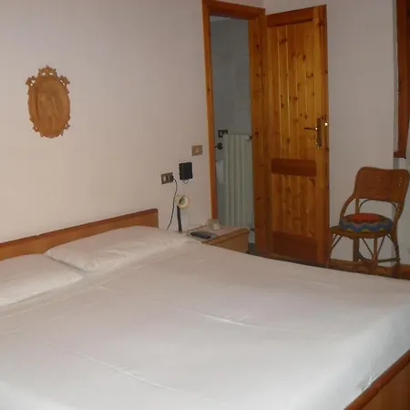 La Genzianella Hotel *